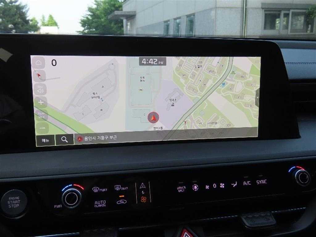 KIA K8 - Vista 8