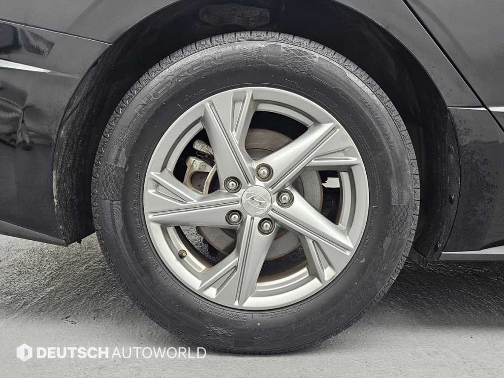 HYUNDAI Sonata - Vista 5