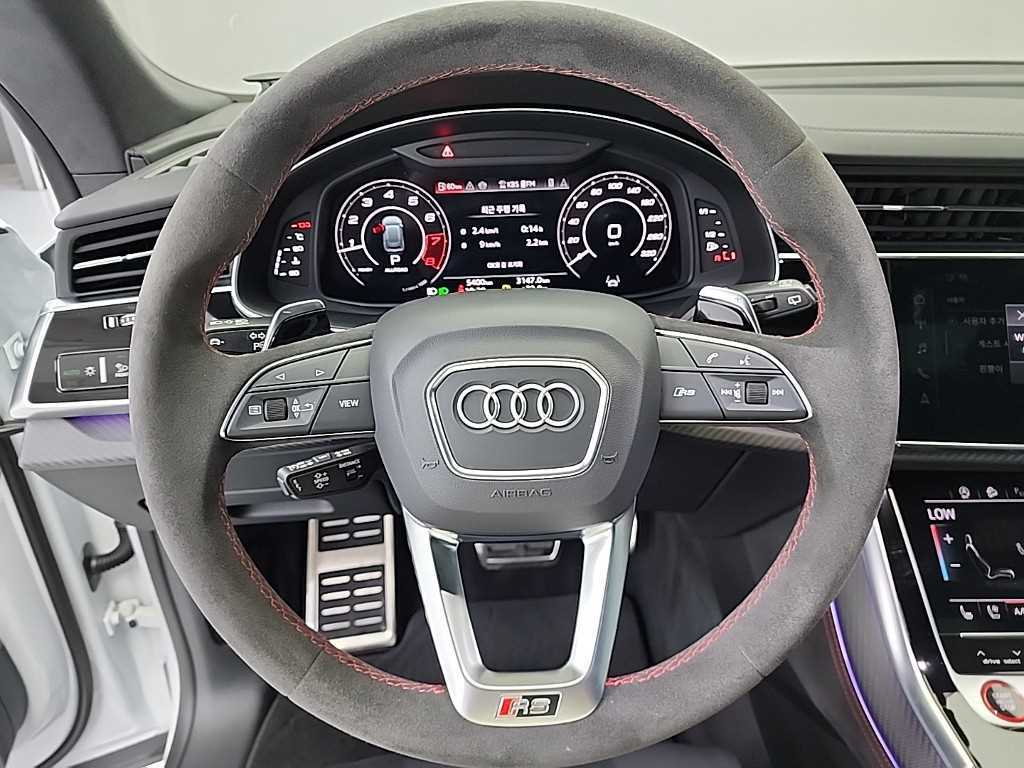 Audi RSQ8 - Vista 9