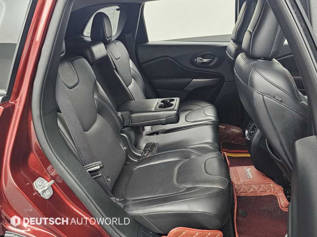 Jeep Cherokee - Vista 12