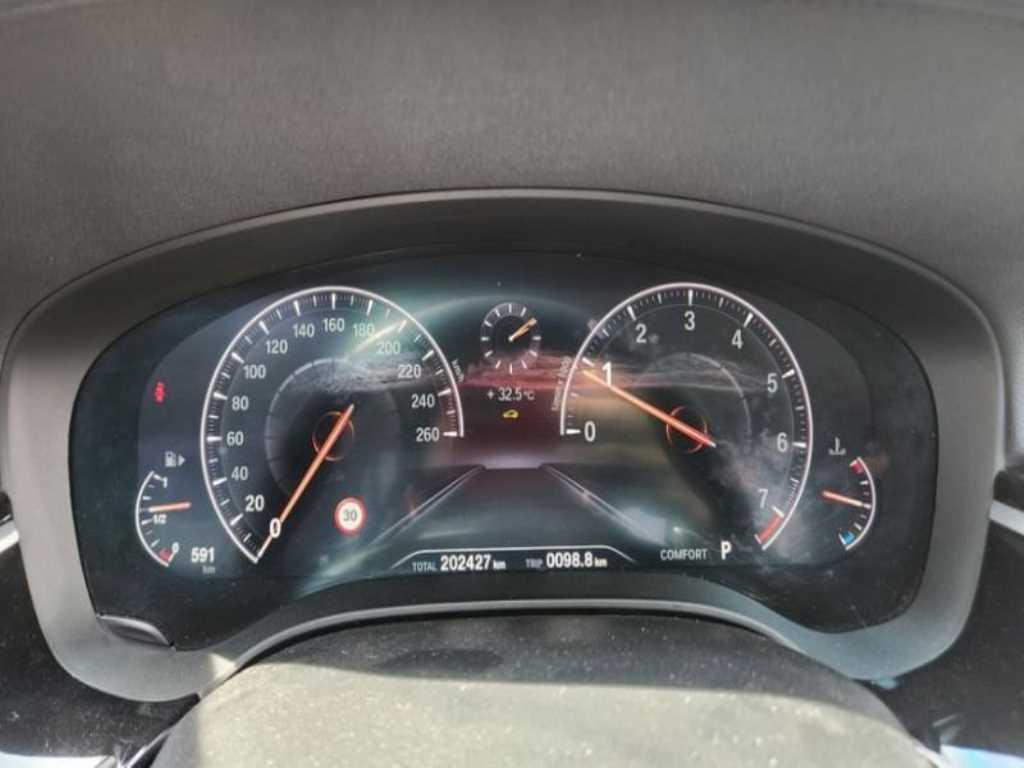 BMW 5 Series - Vista 12