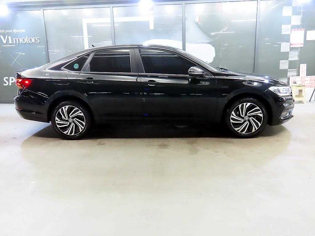 Volkswagen Jetta - Vista 3