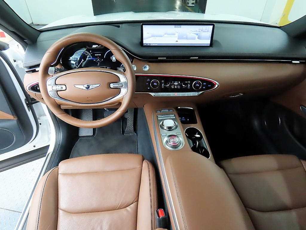 Genesis GV70 - Vista 7