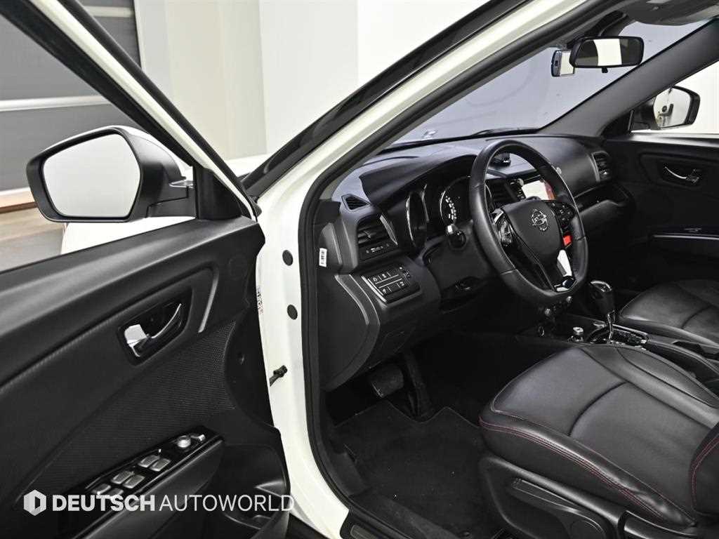 Ssangyong Tivoli - Vista 11