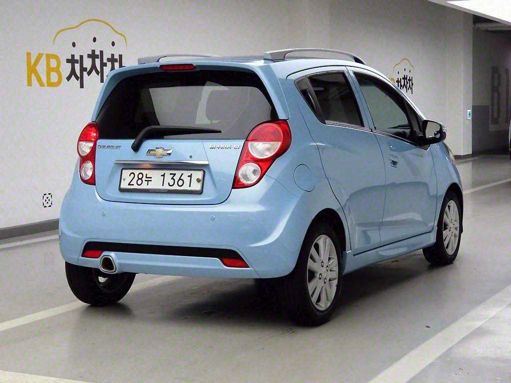 Chevrolet Spark - Vista 4
