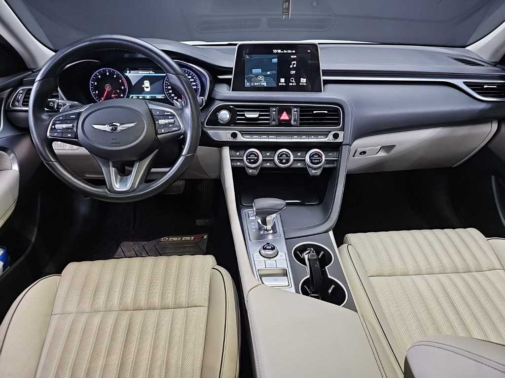 Genesis G70 - Vista 7