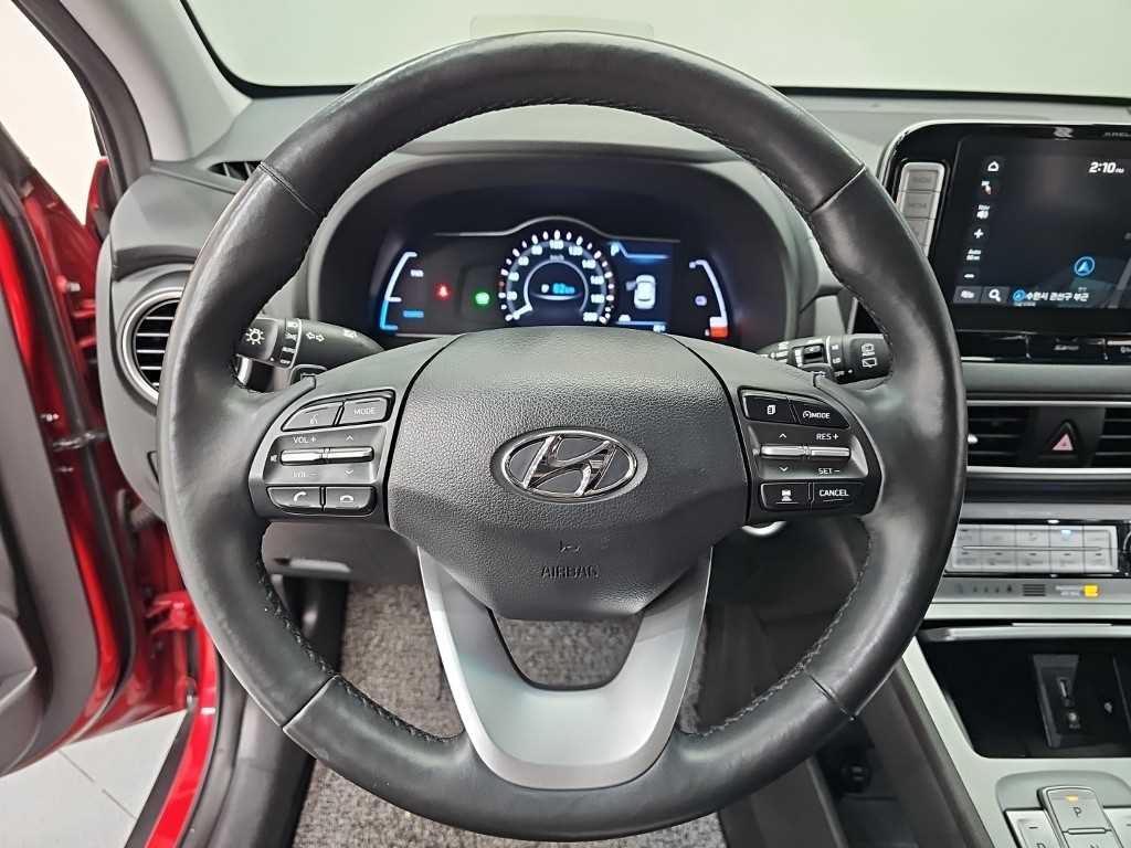 HYUNDAI Kona - Vista 9