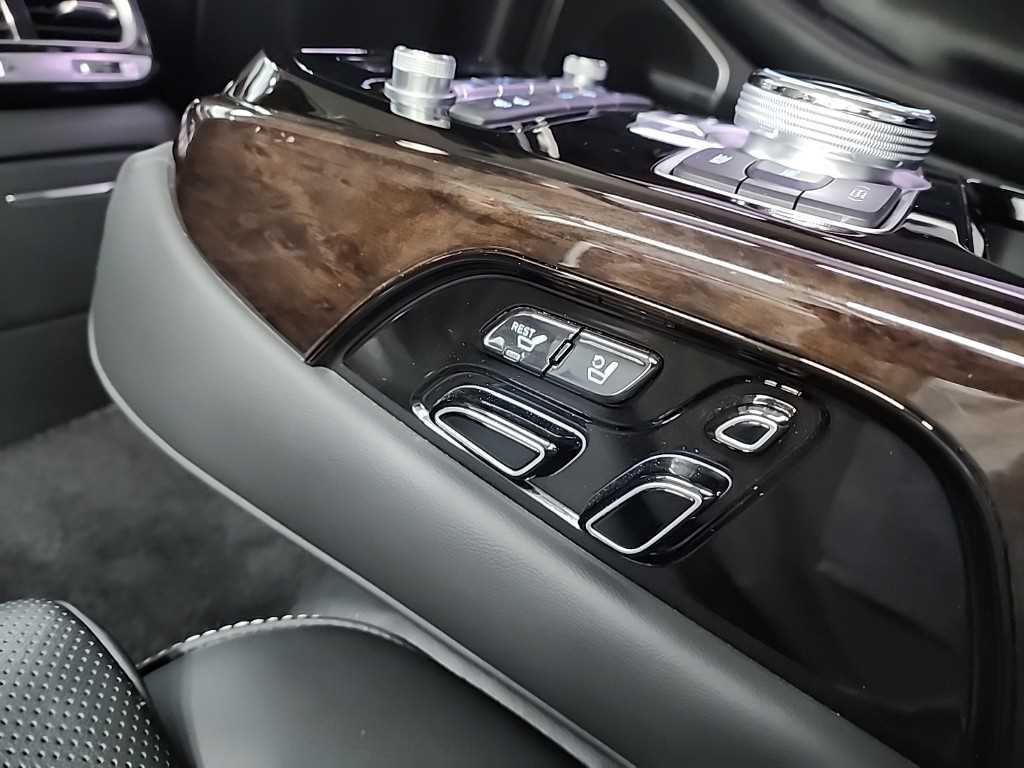 Genesis G90 2021 Negro - Importación desde Corea - HF Imports Iquique - Foto 17
