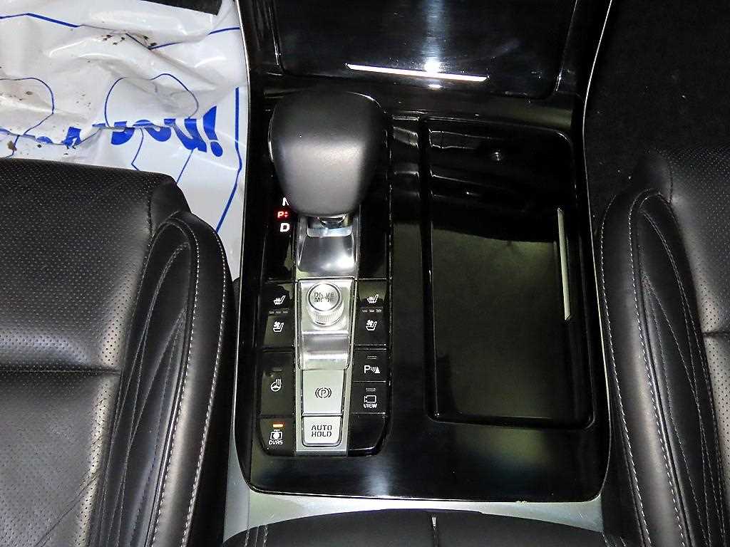 KIA K7 - Vista 12