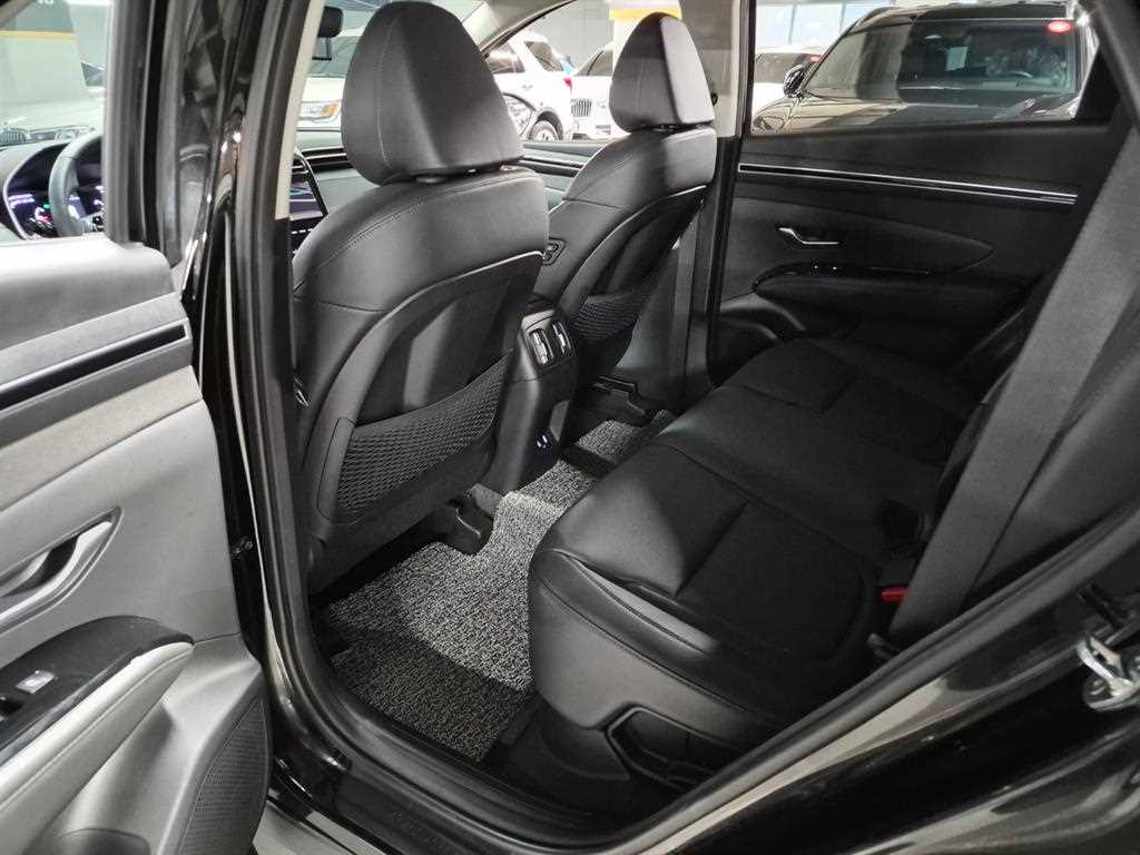 HYUNDAI Tucson - Vista 9