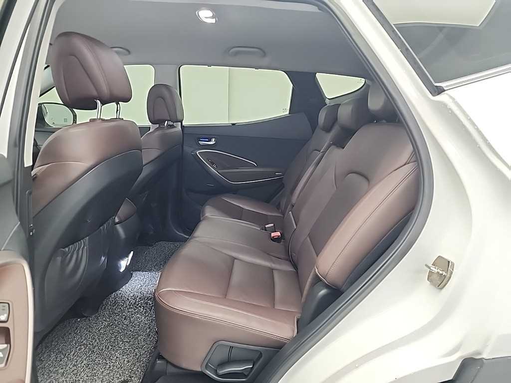 HYUNDAI Santa Fe - Vista 12