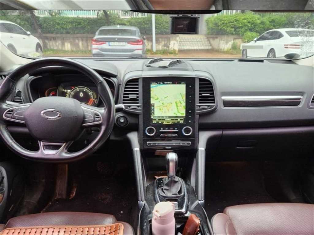 SAMSUNG QM6 - Vista 5