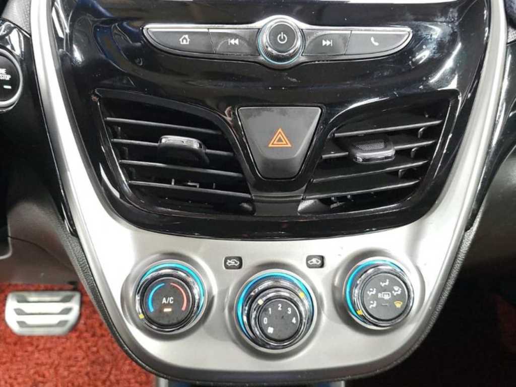 Chevrolet Spark - Vista 12