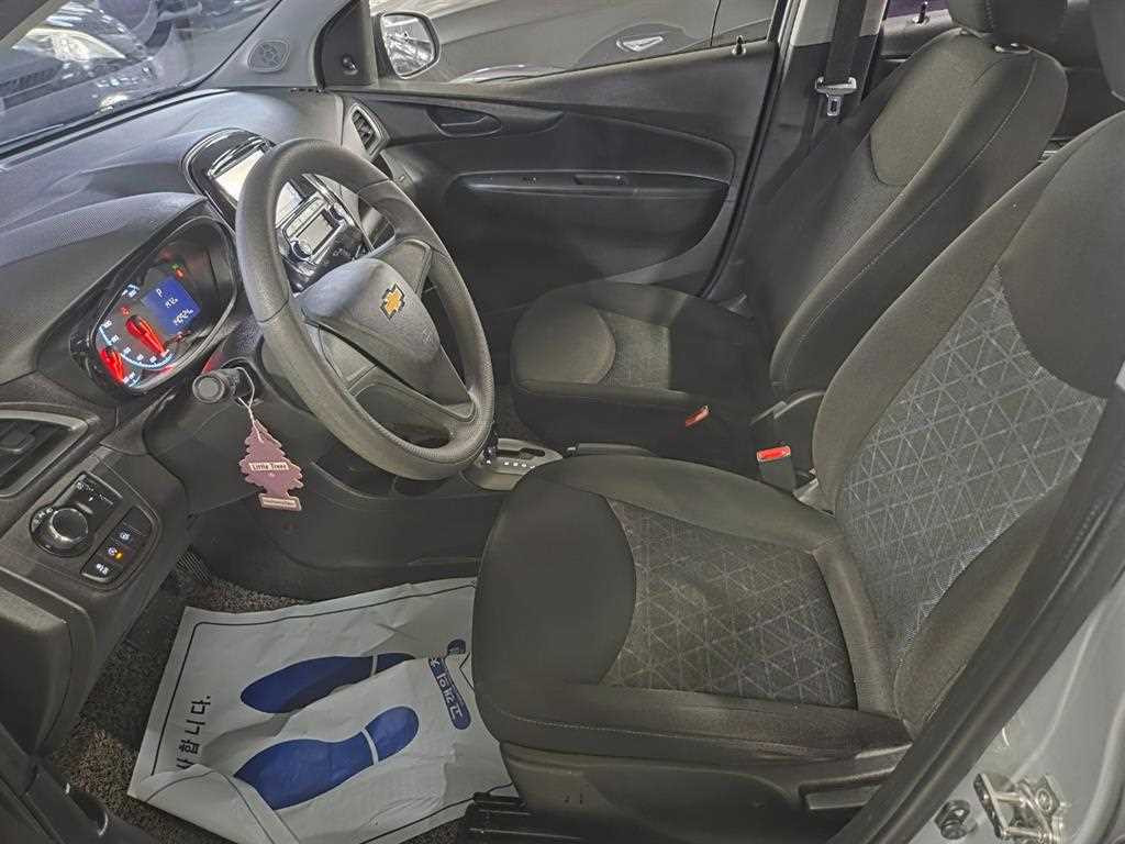 Chevrolet Spark 2019 Plateado - Importación desde Corea - HF Imports Iquique - Foto 13