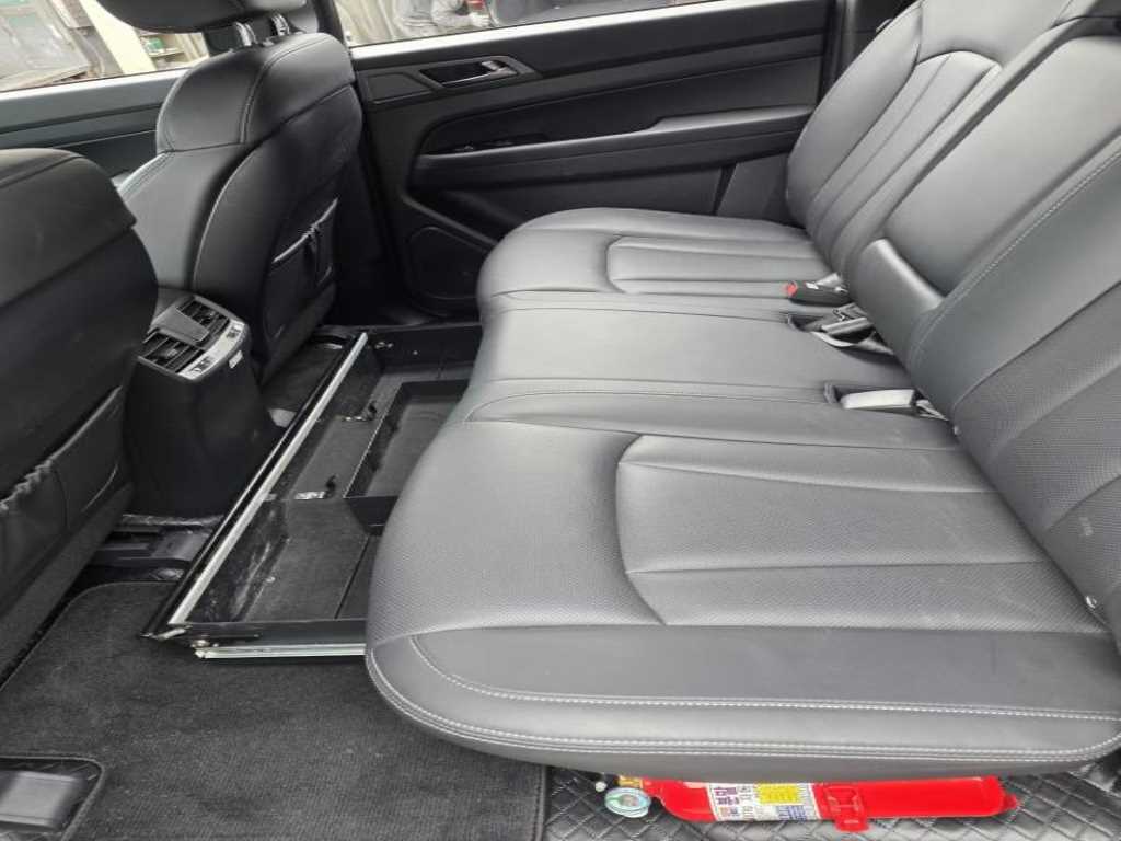 Ssangyong Musso - Vista 11