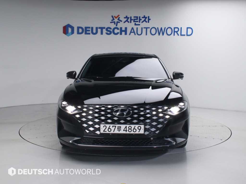 HYUNDAI Grandeur - Vista 3