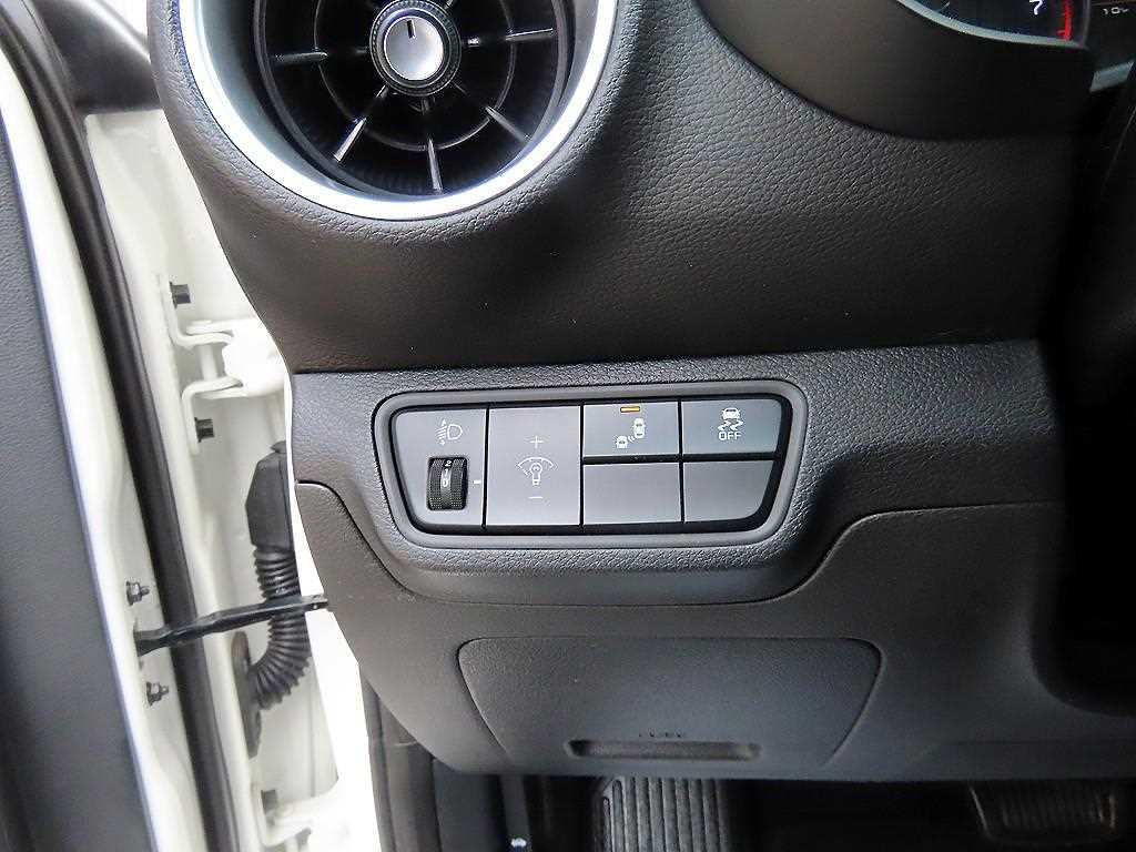 KIA K3 - Vista 12