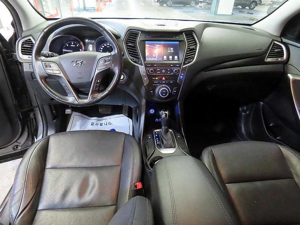 HYUNDAI Santa Fe - Vista 10