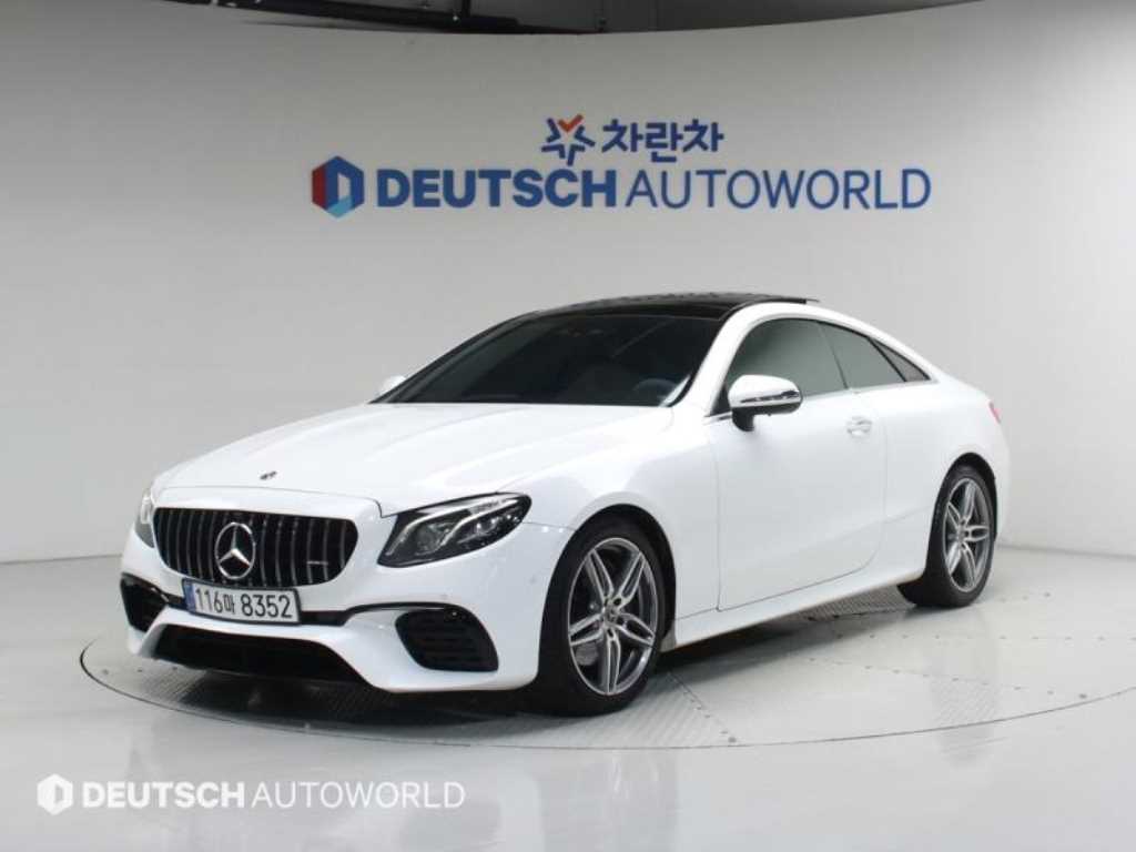 Mercedes Benz E class - Vista 2