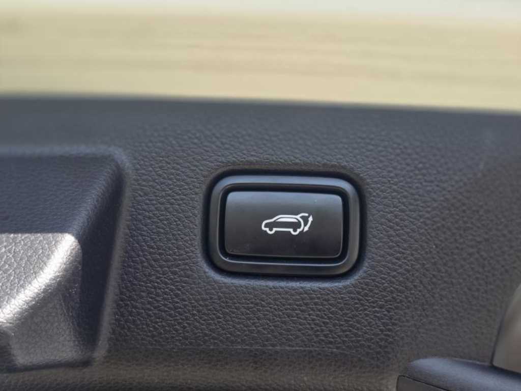 KIA Seltos - Vista 4