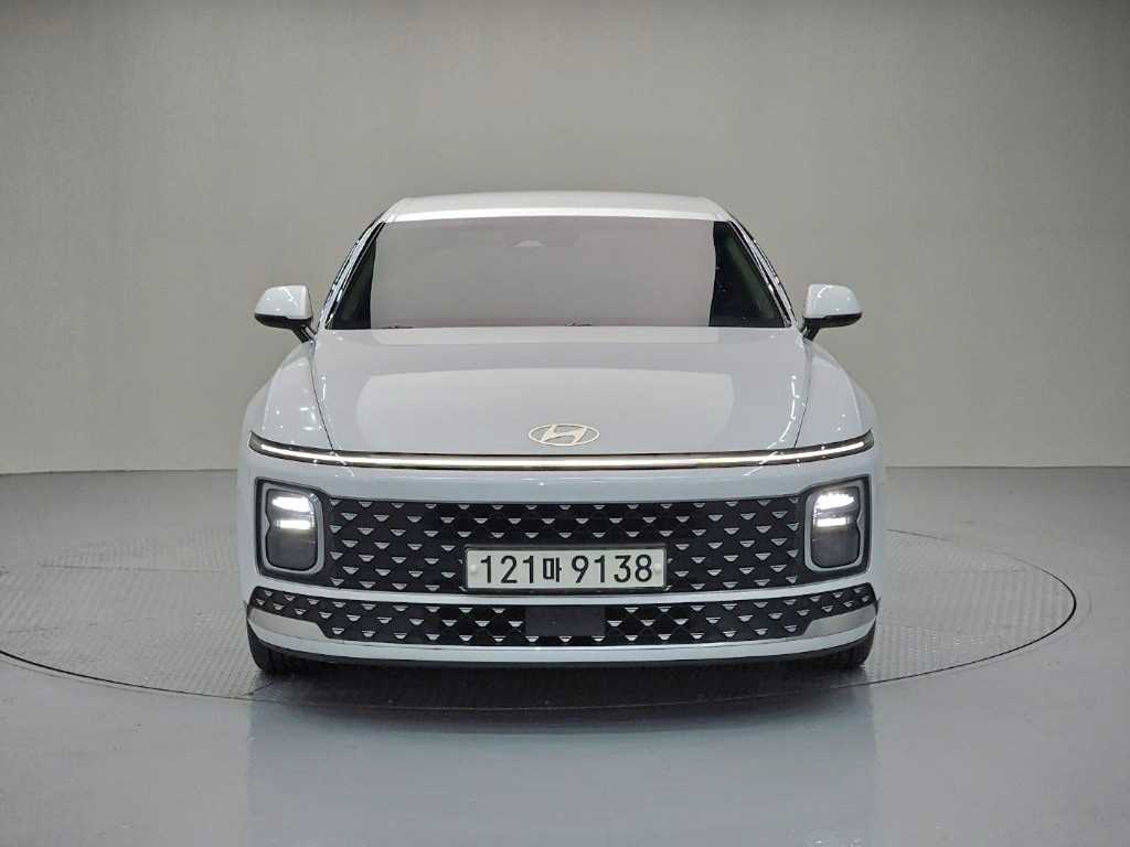 HYUNDAI Grandeur - Vista 2