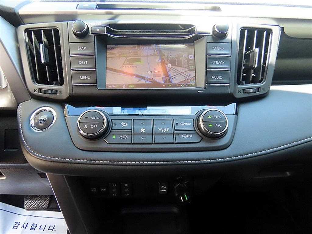 Toyota RAV4 - Vista 12
