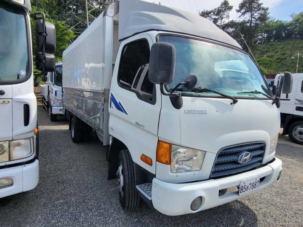 medium and large cargo truck 2010 Blanco - Importación desde Corea - HF Imports Iquique - Foto 1