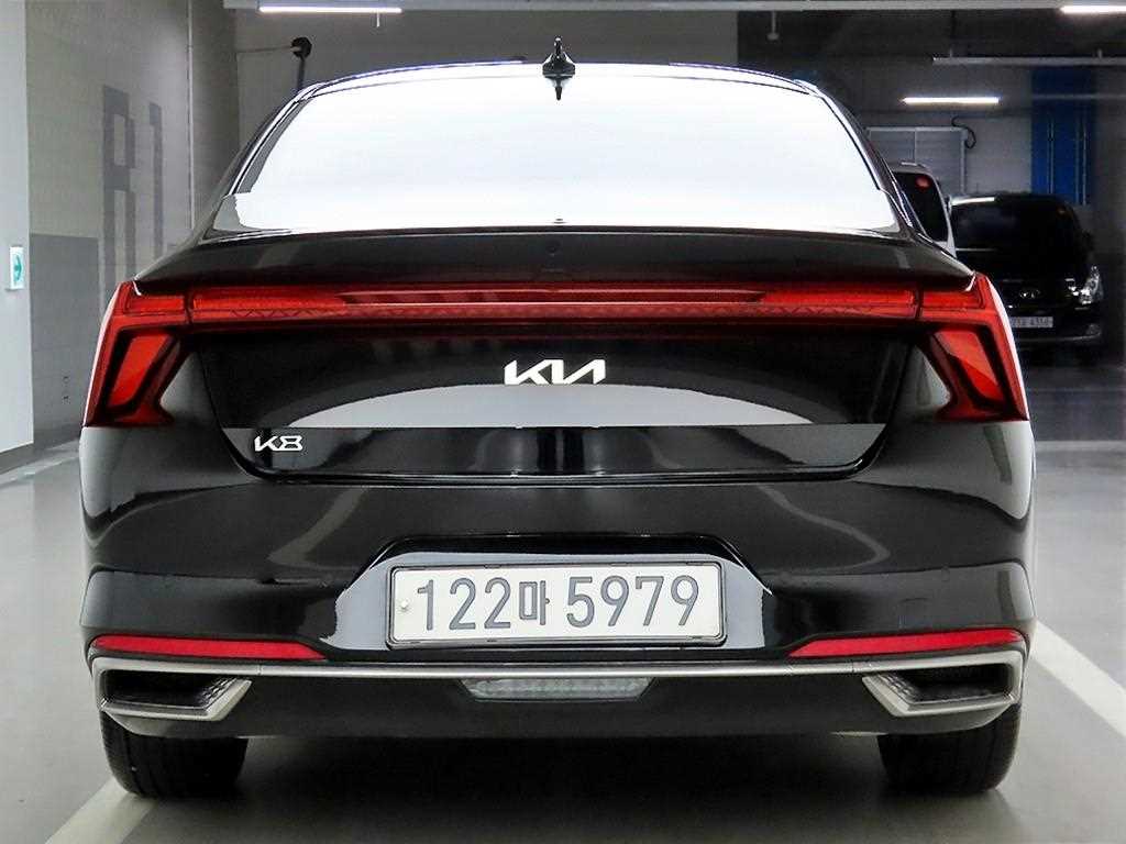 KIA K8 - Vista 3