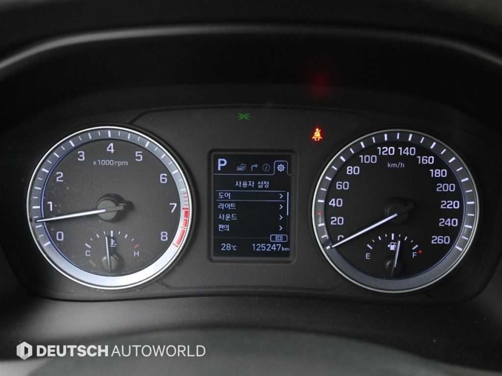 HYUNDAI Sonata - Vista 8