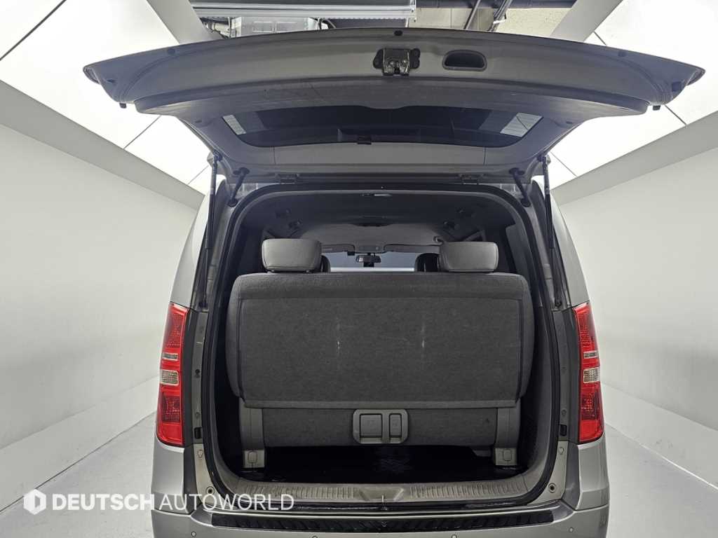 HYUNDAI Starex 2016 Plateado - Importación desde Corea - HF Imports Iquique - Foto 20