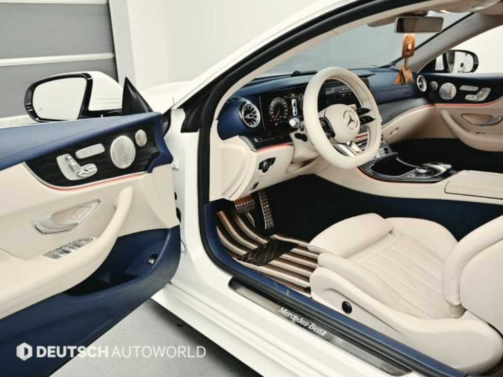 Mercedes Benz E class - Vista 9