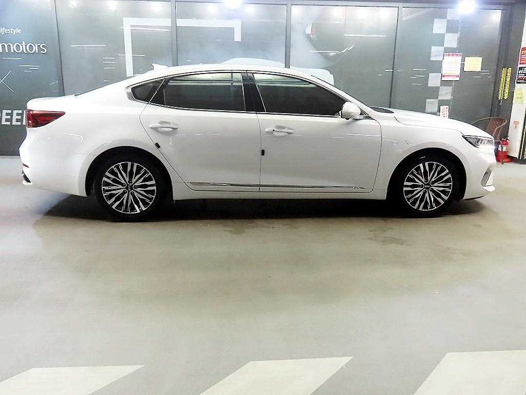 KIA K7 - Vista 3