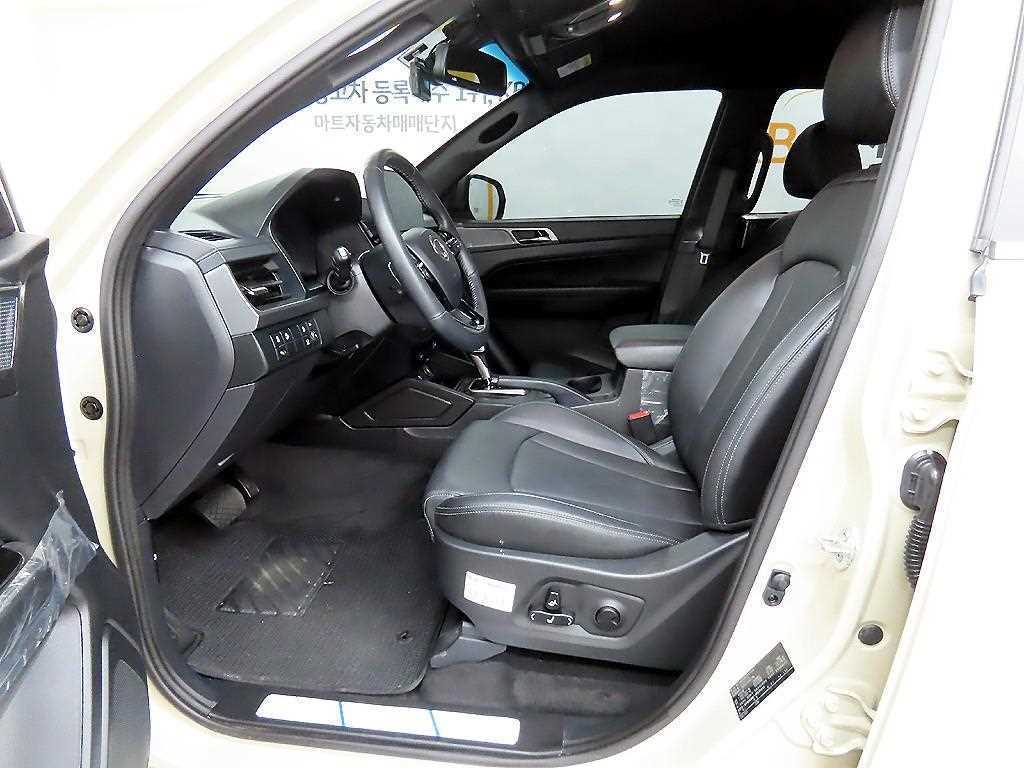 Ssangyong Musso - Vista 5