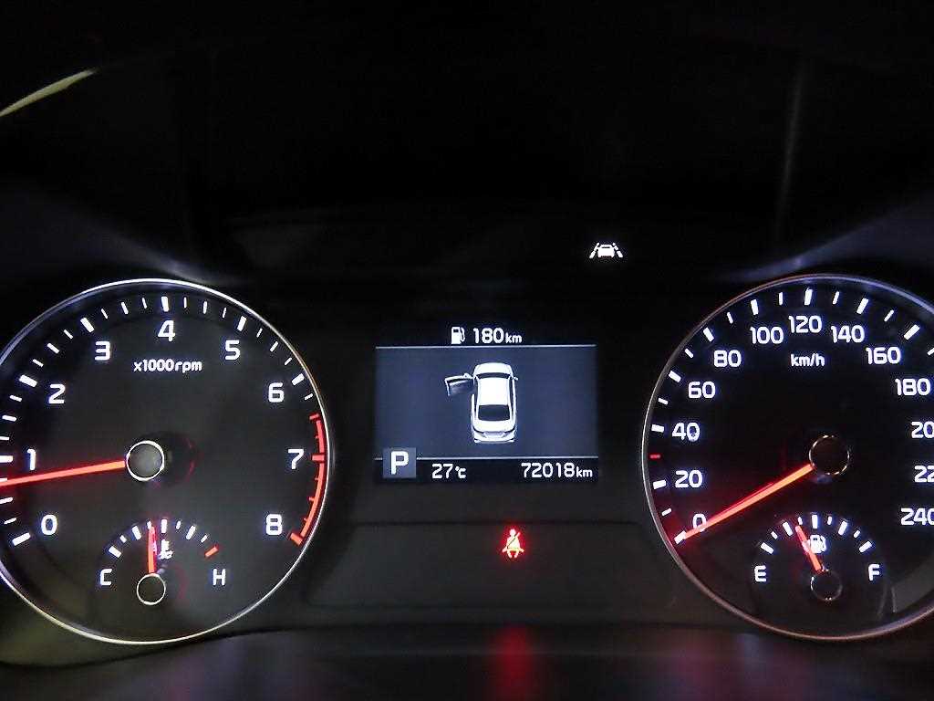 KIA K3 - Vista 9