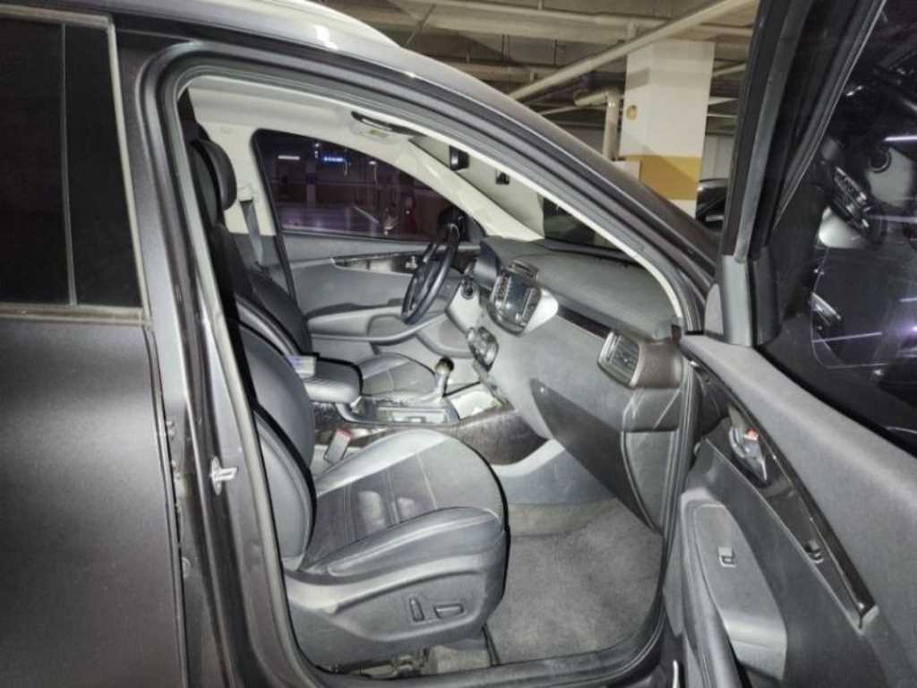 KIA Sorento 2015 Gris - Importación desde Corea - HF Imports Iquique - Foto 13
