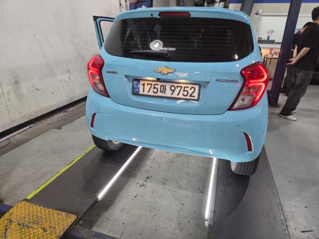 Chevrolet Spark - Vista 3