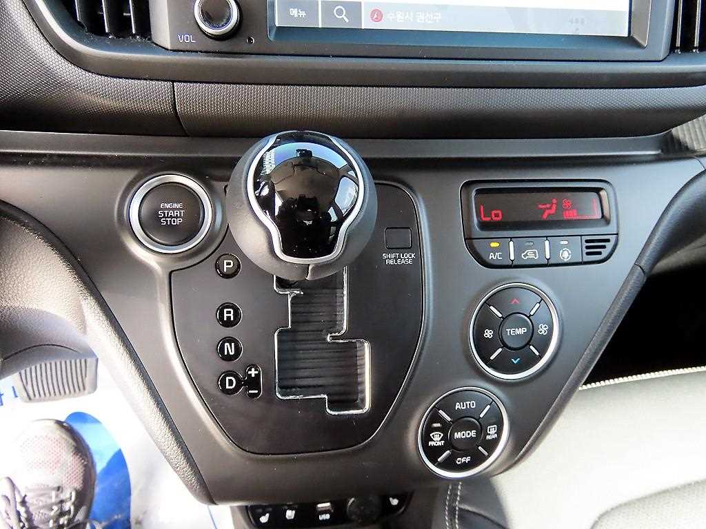 KIA Ray - Vista 10