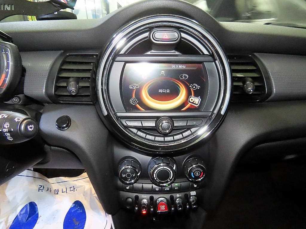 Mini Cooper - Vista 11