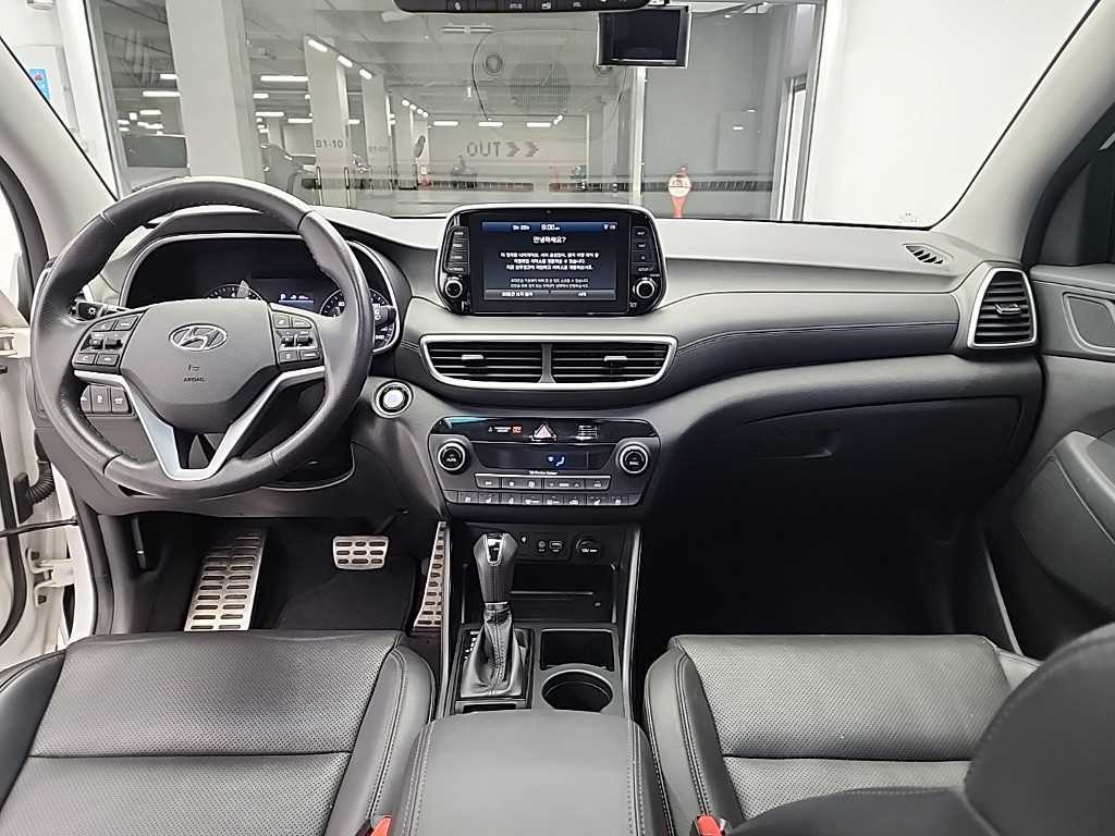 HYUNDAI Tucson - Vista 7