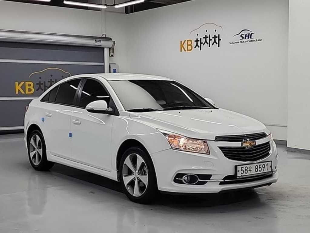 Chevrolet Cruise - Vista 3
