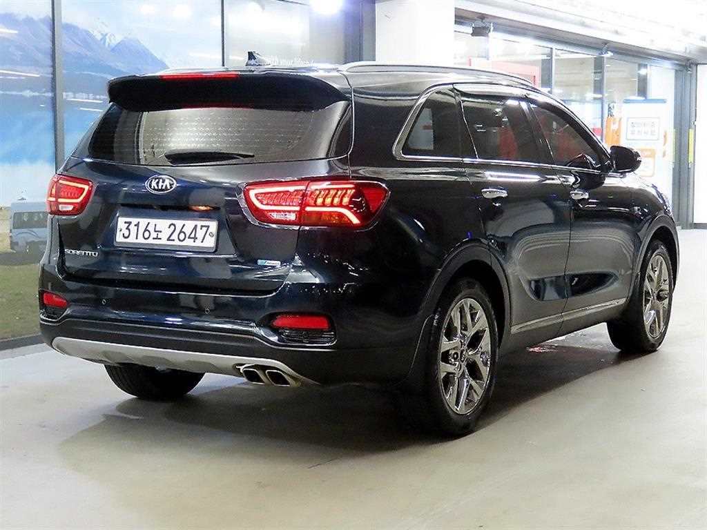 KIA Sorento - Vista 4
