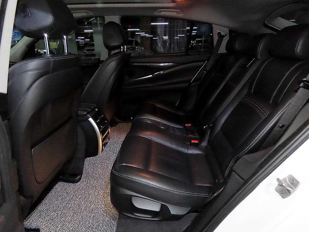 BMW Gran Turismo - Vista 7