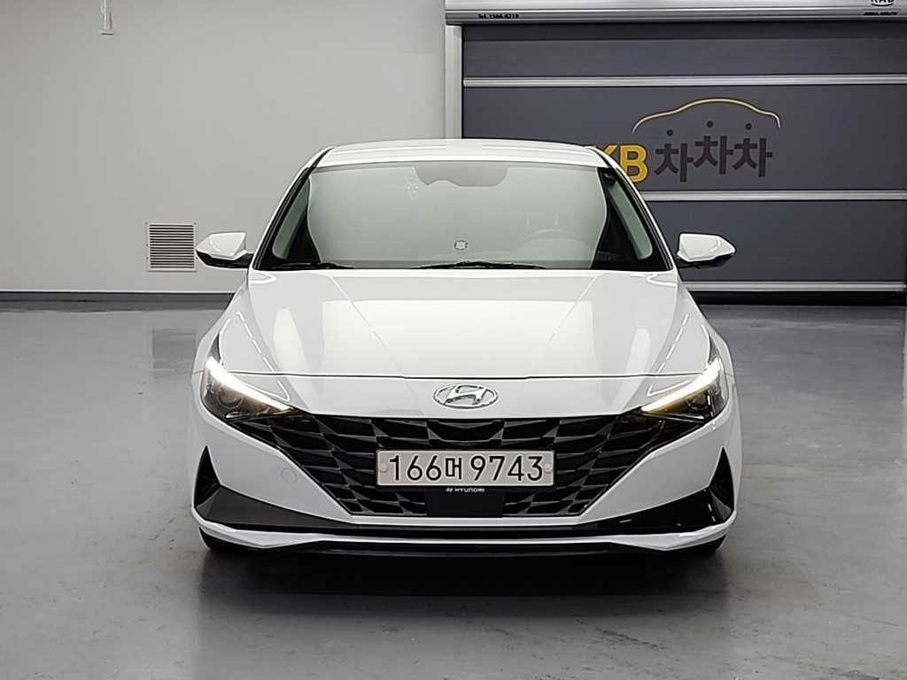 HYUNDAI Avante 2021 Blanco - Importación desde Corea - HF Imports Iquique - Foto 1