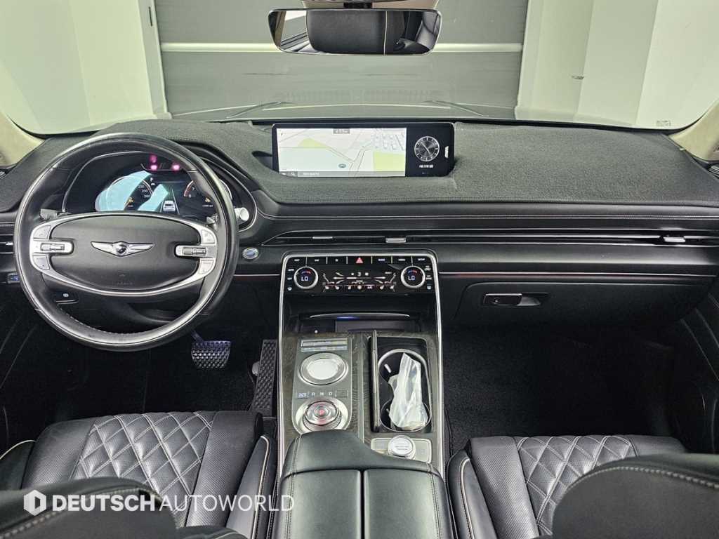 Genesis GV80 - Vista 7