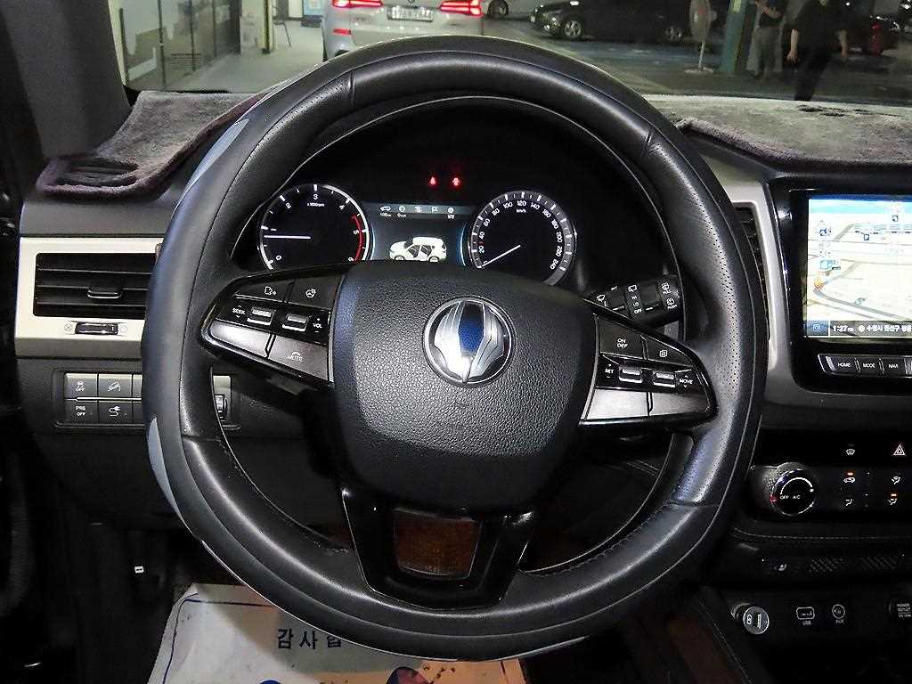 Ssangyong Rexton - Vista 8
