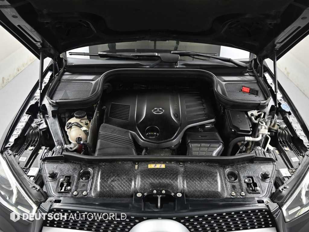 Mercedes Benz GLE Class - Vista 6