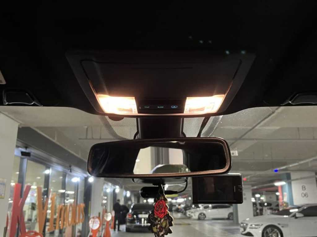 Ford Explorer - Vista 6
