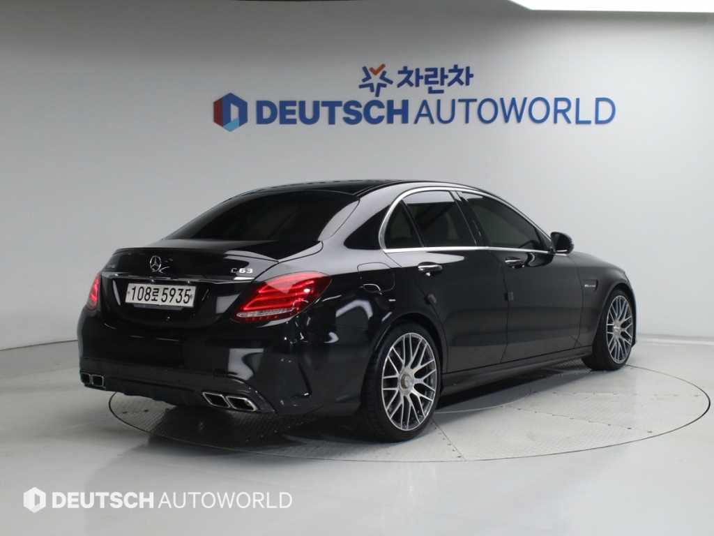 Mercedes Benz C Class - Vista 2