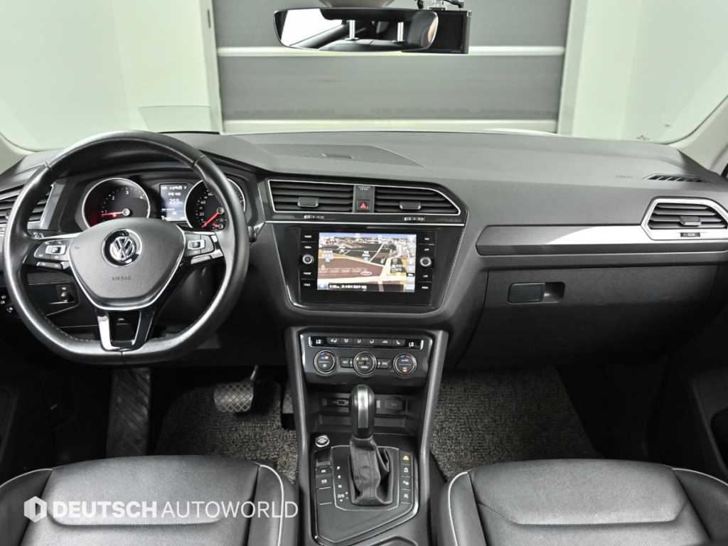Volkswagen Tiguan - Vista 7