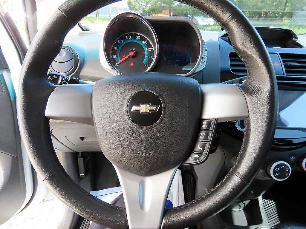 Chevrolet Spark - Vista 8